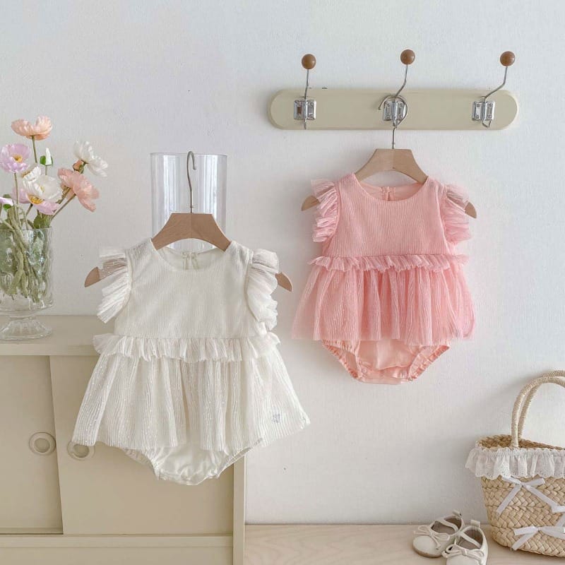 【BABY】シャインドットチュールフリルロンパース