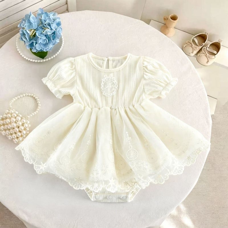 【BABY】クリームシェイクレース半袖ロンパース