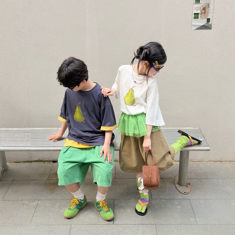 【KID】洋梨プリントフルーツ柄半袖Tシャツ