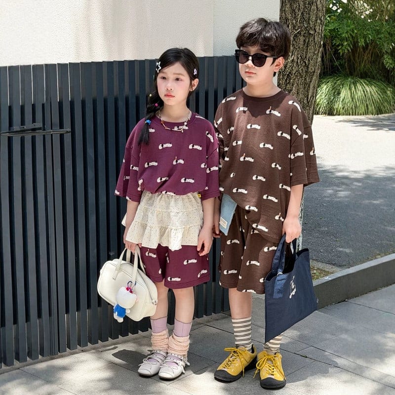 総柄ロゴプリント半袖Tシャツハーフパンツセットアップ
