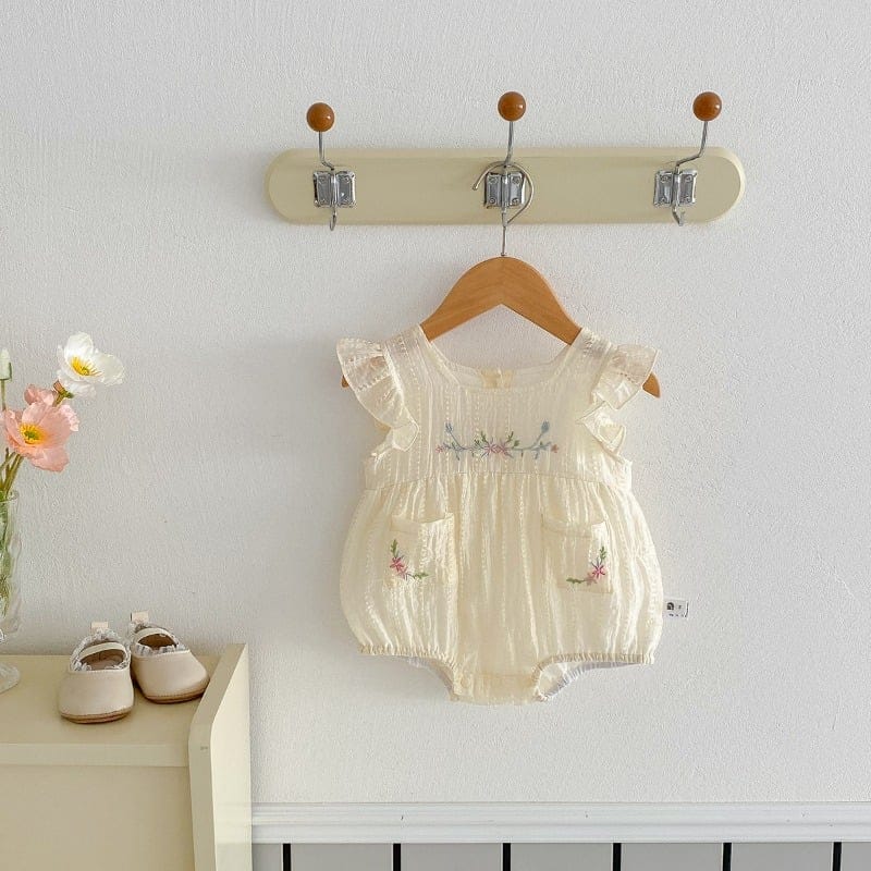 【BABY】ミニブロッサムレースフリルロンパース