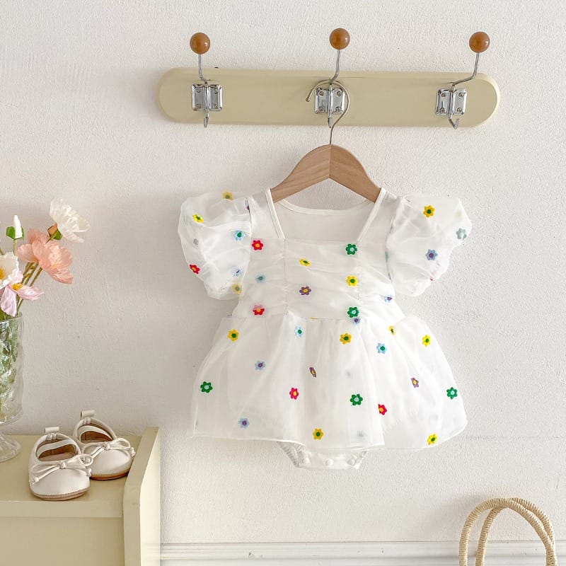 【BABY】カラフルフラワー刺繍ワンピース風ロンパース