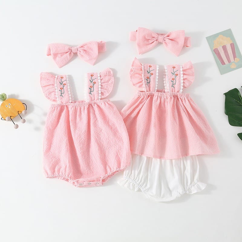 【兄妹服】ピーチチェック花刺繍ロンパース／ブラウスブルマセット