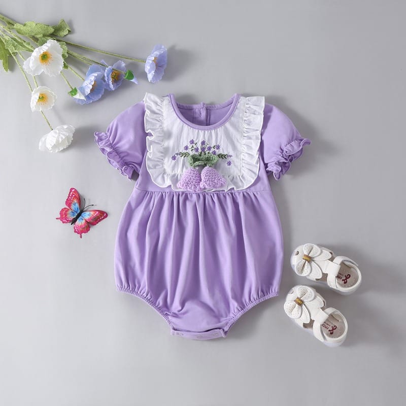 【BABY】ラベンダーフラワー刺繍フリル半袖ロンパース