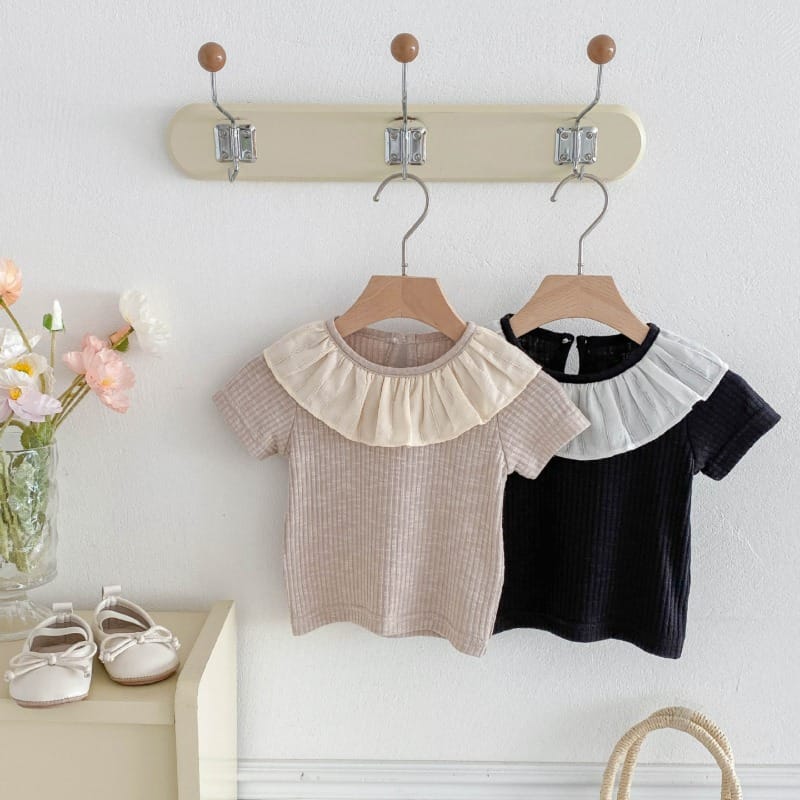 【BABY】女の子ラッフルフリルカラー半袖Tシャツ