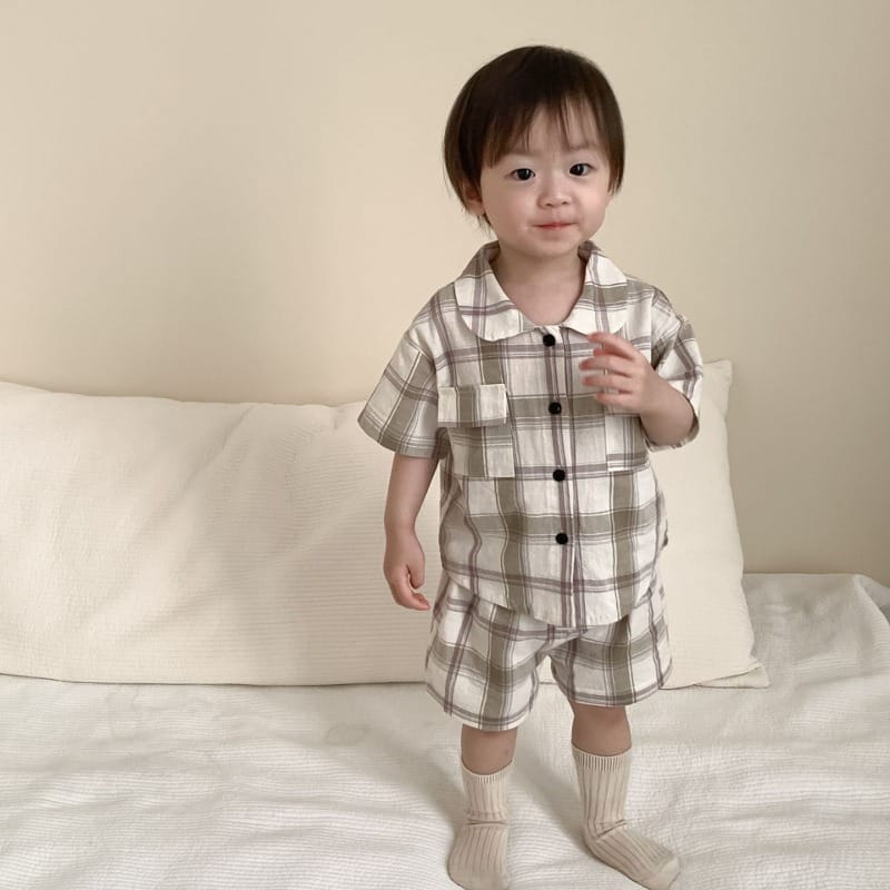 【セット】ストライプチェック半袖シャツハーフパンツセットアップ