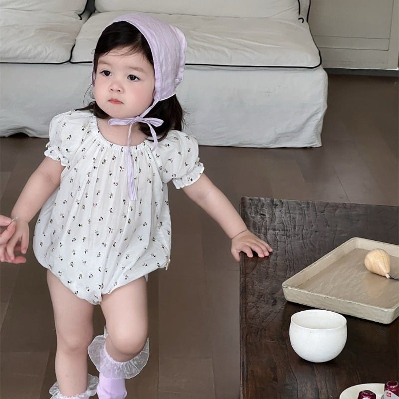 チャチャ小花柄パフスリーブ半袖ロンパース