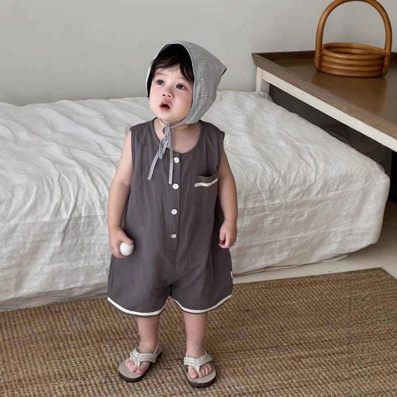 【BABY】配色ラインポケットノースリーブロンパース
