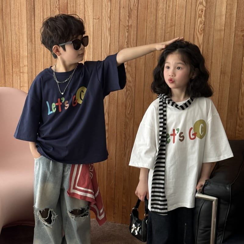 【KID】カラフル英字ロゴプリント半袖クルーネックTシャツ