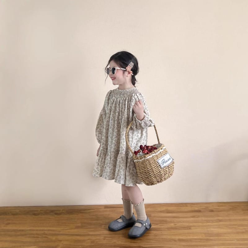 フォレストフラワー小花柄シャーリングワンピース