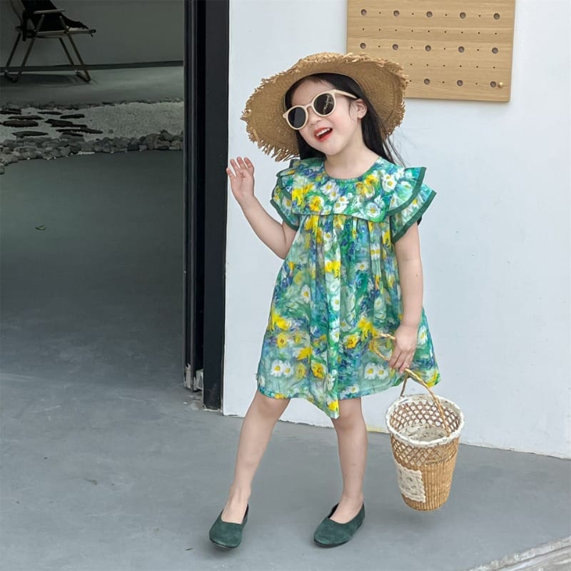 【KID】油絵風小花柄フリル袖スクエアネックワンピース
