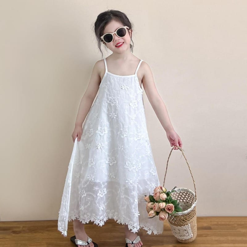 【KID】ホワイトフラワー立体刺繍キャミソールロングワンピース