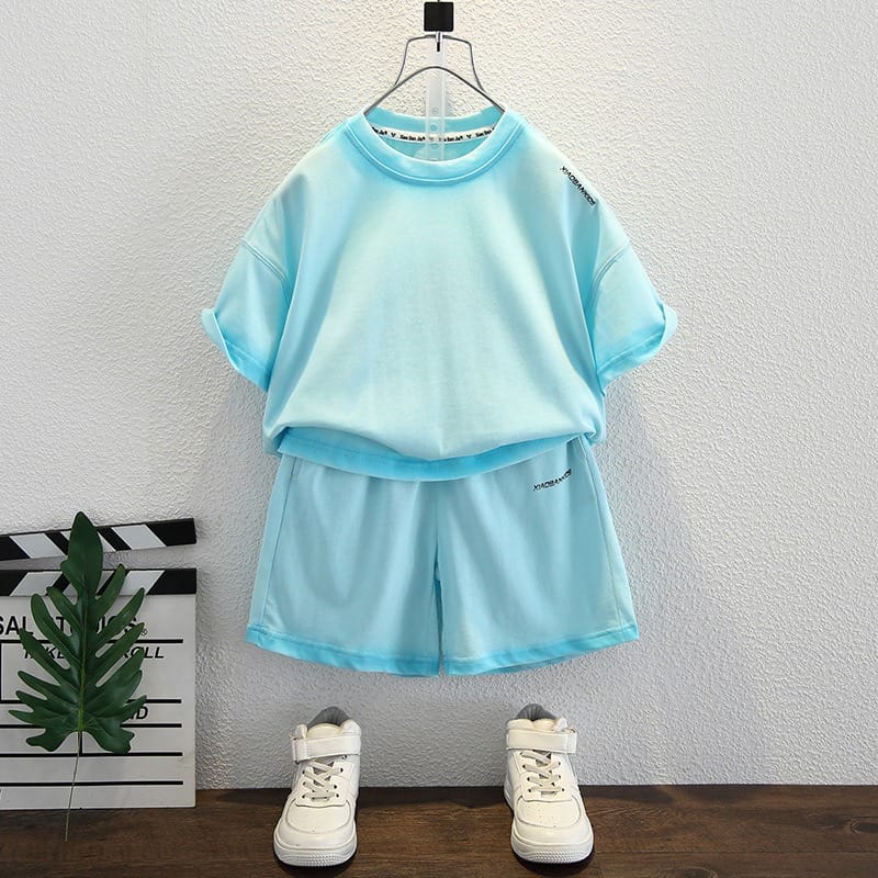 【セット】ネオンスカイ英字ロゴ半袖Tシャツハーフパンツセットアップ