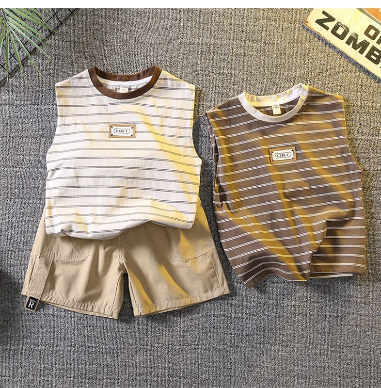 ストライプノースリーブTシャツハーフパンツセットアップ