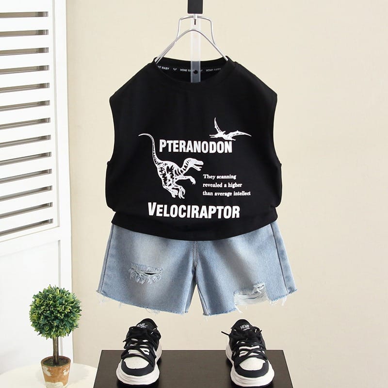 恐竜プリントノースリーブTシャツデニムハーフパンツセットアップ