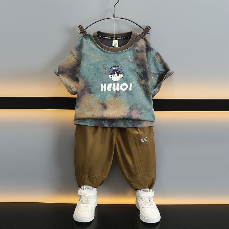 ハローボーイ半袖Tシャツジョガーパンツセットアップ