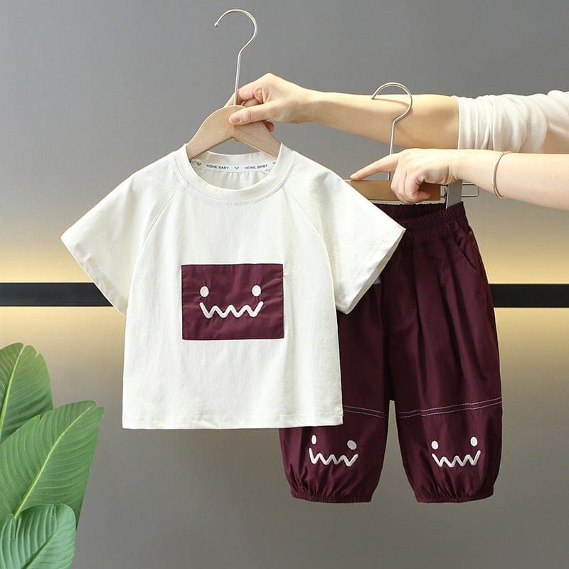 スクエアイモジ半袖Tシャツジョガーパンツセットアップ