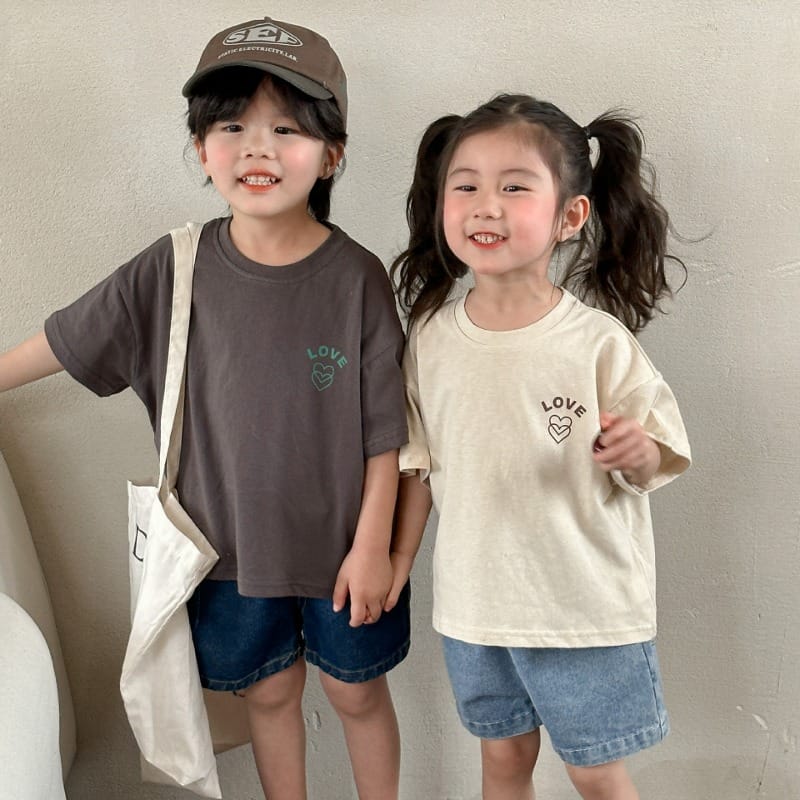 【KID】ラブモア英字ハートロゴプリント半袖Tシャツ