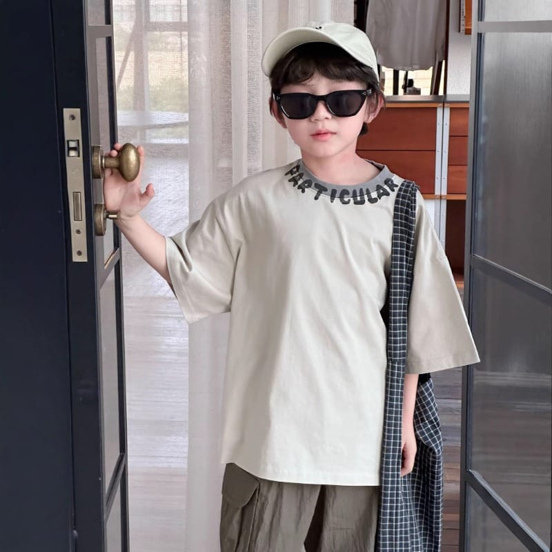【KID】アートレタリング襟配色デザイン半袖Tシャツ