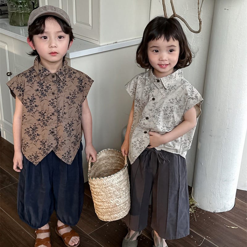 【KID】小花柄フラワーナチュラル半袖シャツ