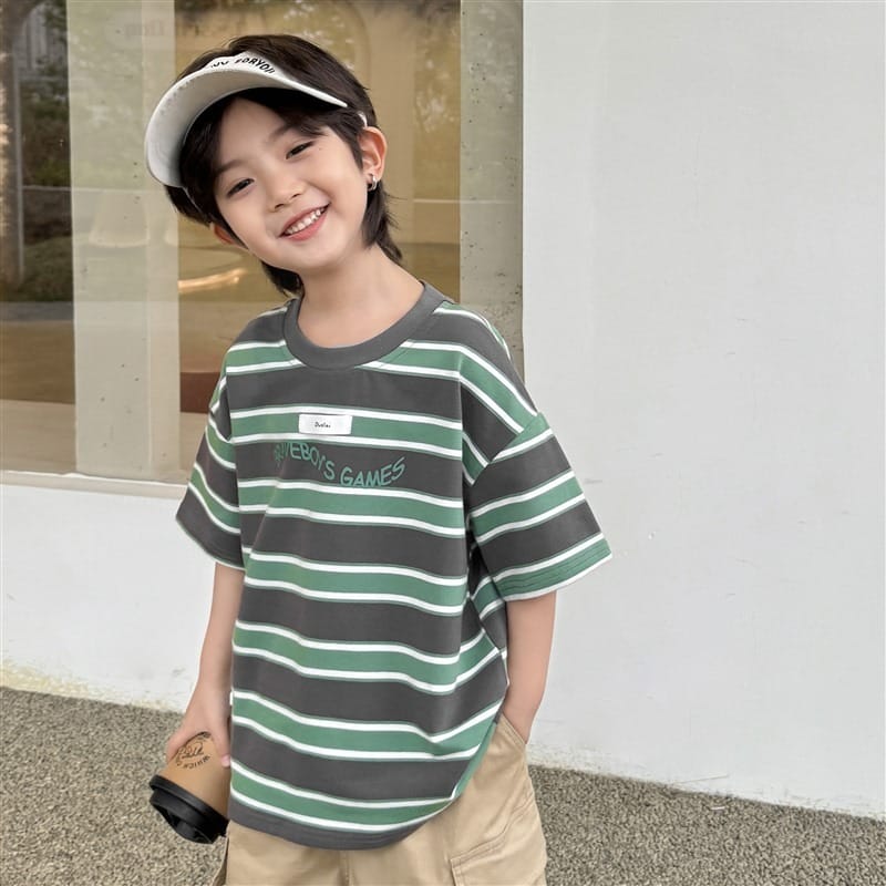 【KID】マルチストライプ柄クルーネック半袖Tシャツ