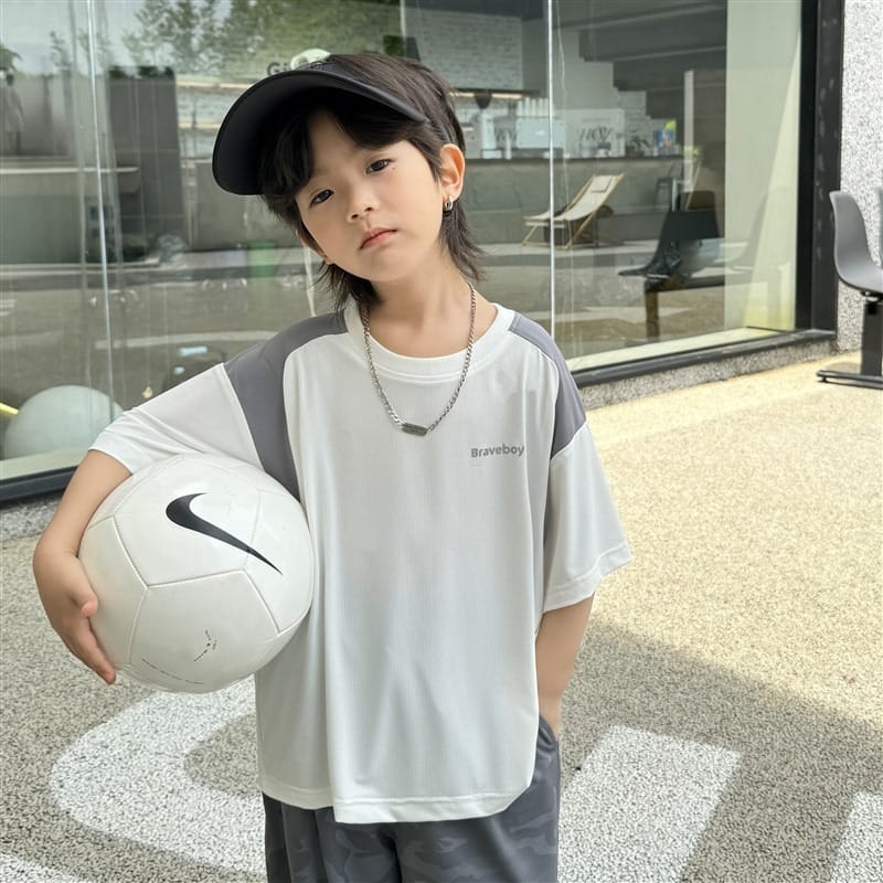 【KID】スポーティライン英字プリント半袖Tシャツ