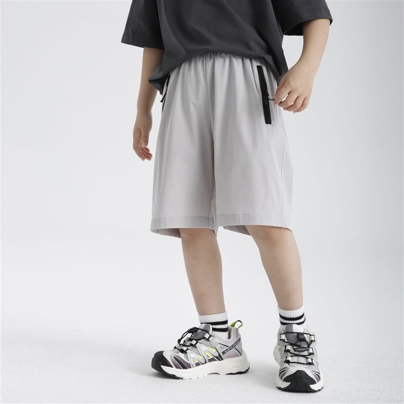 【KID】サイドジップポケットストレッチハーフパンツ