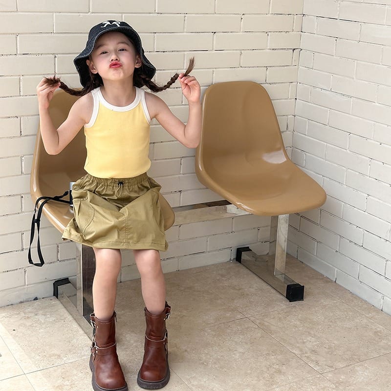 【KID】配色パイピングリブノースリーブTシャツ