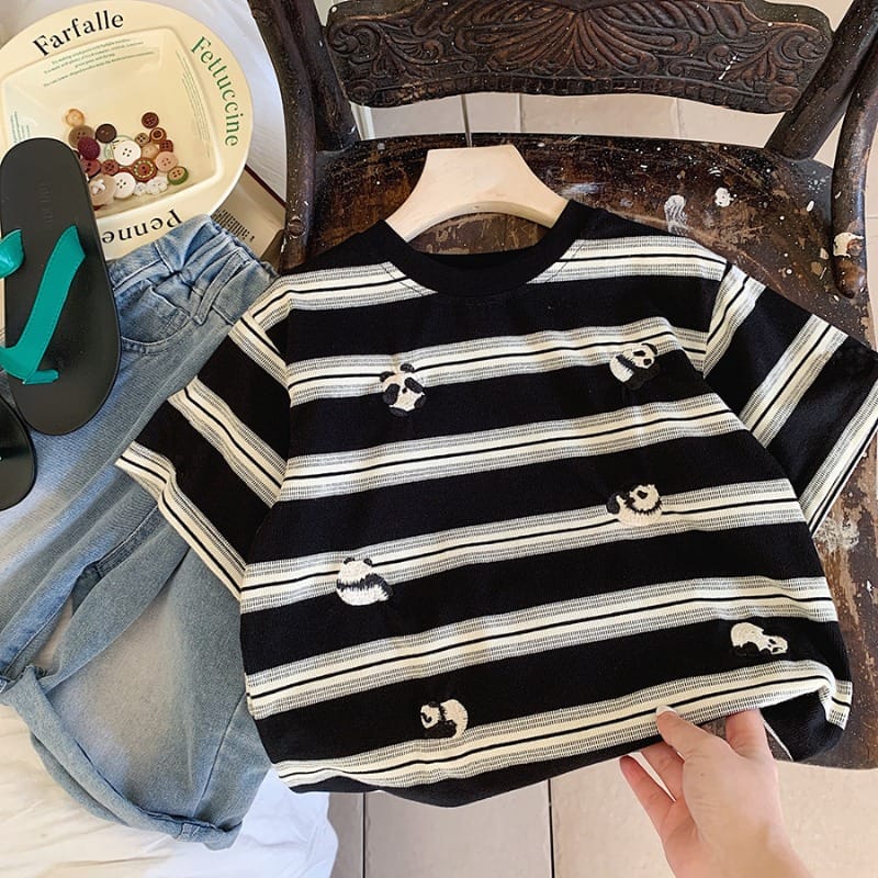 【KID】パンダ刺繍入りストライプ半袖Tシャツ