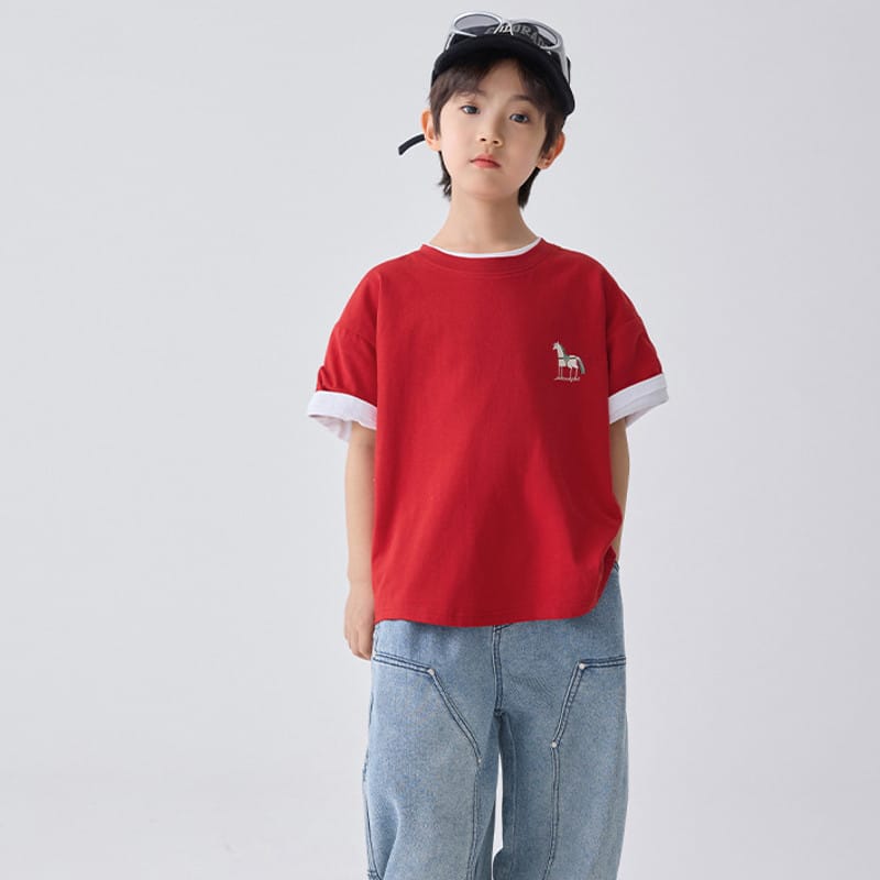 【KID】ホースプリントワンポイント半袖Tシャツ