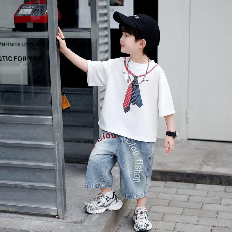 【セット】ネクレスタイプリント半袖Tシャツハーフパンツセットアップ