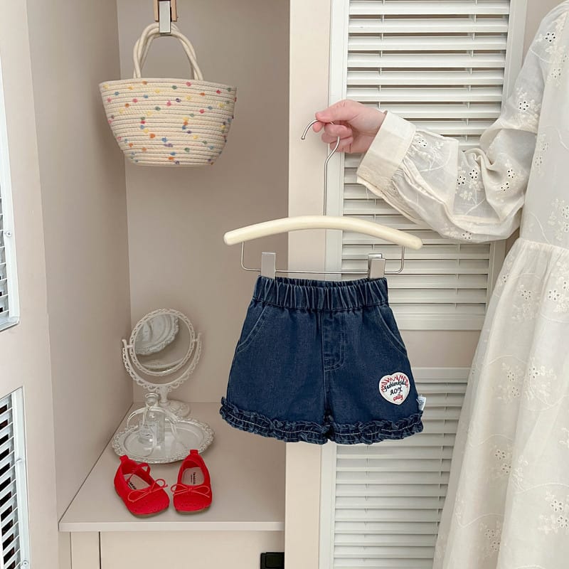 【BABY】ラブリーハートフリルデニムショートパンツ