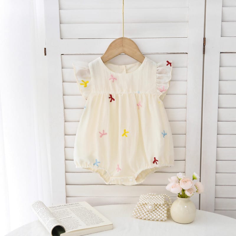 【BABY】フローリスリボン刺繍フリル袖ロンパース