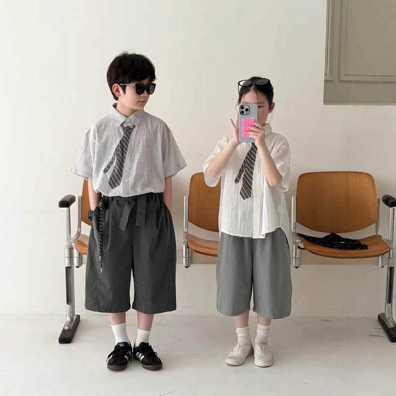 プレッピー風ネクタイプリント半袖シャツ