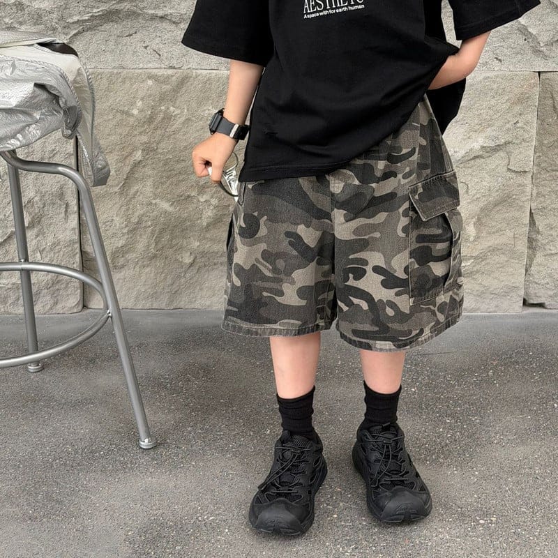グレー迷彩ミリタリーカーゴハーフパンツ
