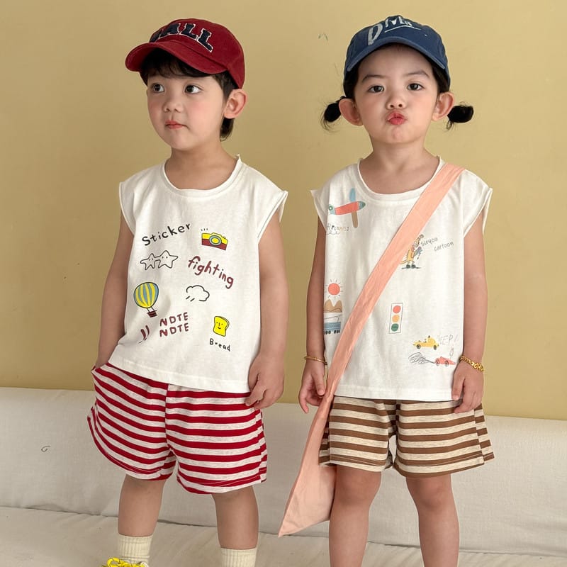 【セット】ステッカーノースリーブTシャツストライプハーフパンツセット