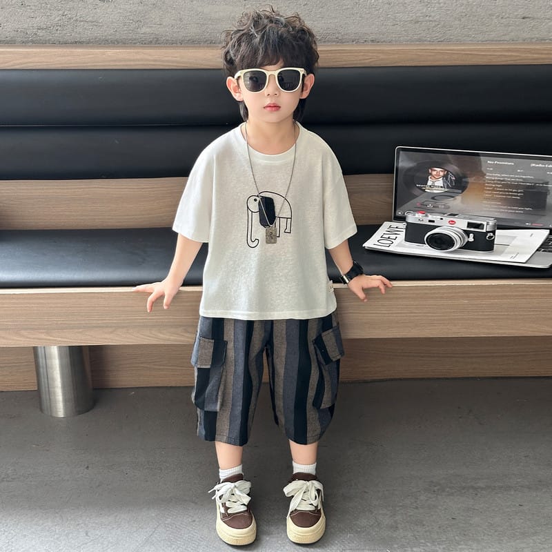【セット】ゾウプリント半袖Tシャツストライプハーフパンツセットアップ