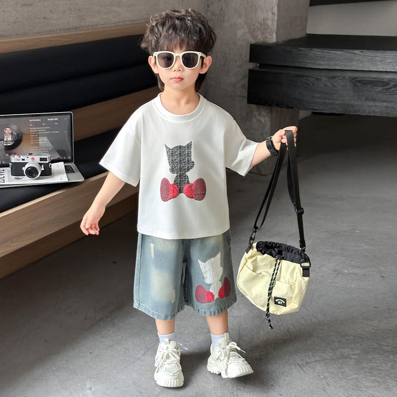 【セット】キャラクター半袖Tシャツデニムハーフパンツセットアップ