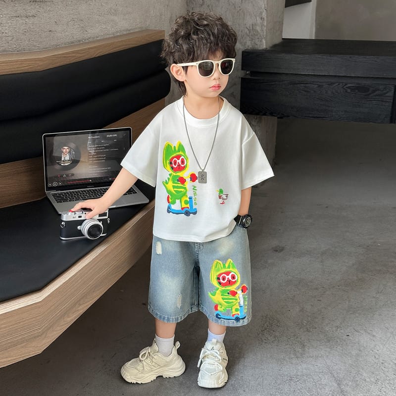 【セット】グラフィック半袖Tシャツデニムハーフパンツセットアップ