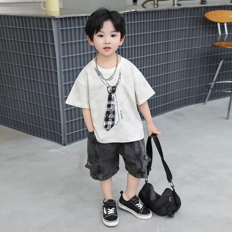 【セット】スタープリント半袖Tシャツハーフパンツセットアップ