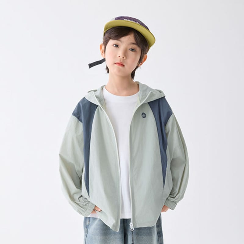 バイカラーフード付きウィンドブレーカー