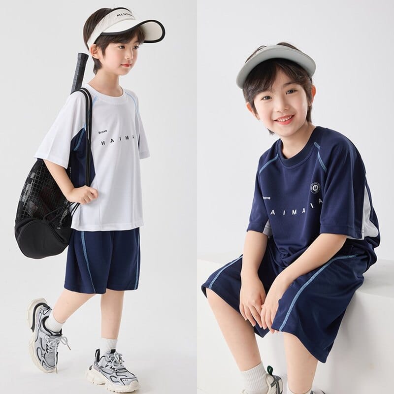 【セット】英字ロゴ半袖Tシャツハーフパンツセットアップ