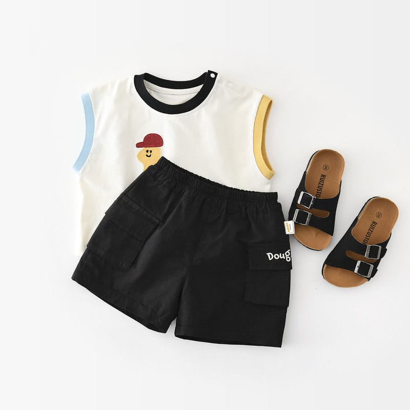 【BABY】サイドDoingロゴ入りカーゴハーフパンツ