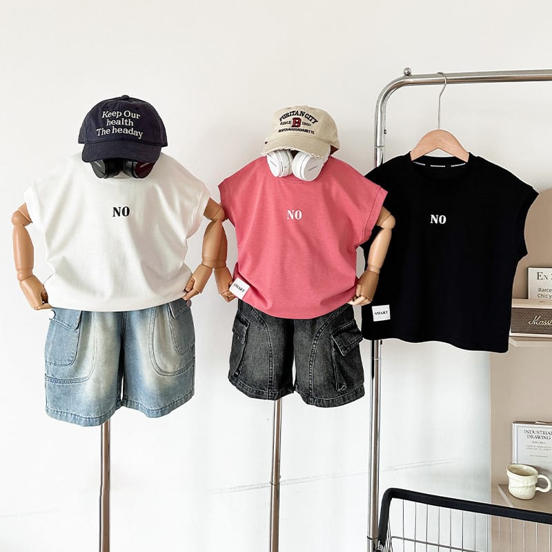 【KID】英字ロゴプリントノースリーブTシャツ