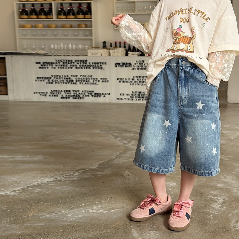 【KID】星プリントウォッシュ加工デニムワイドハーフパンツ