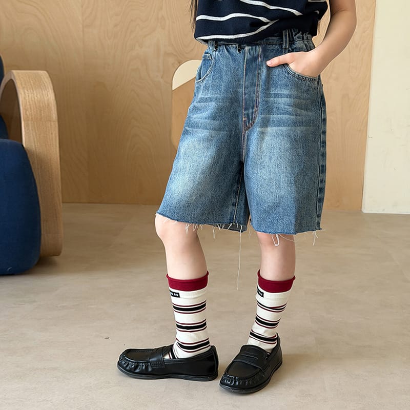 裾カットオフリラックスデニムハーフパンツ