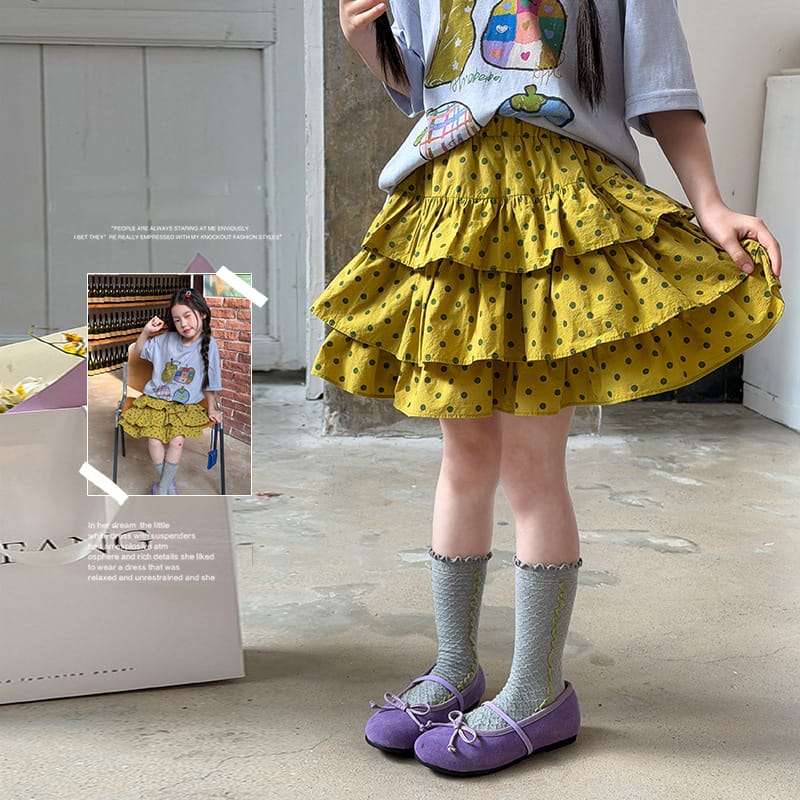 【KID】イエロードット柄ティアードフリルスカート