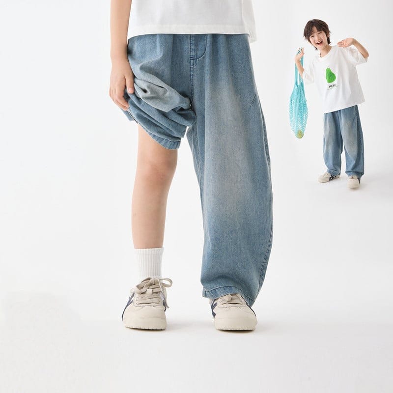 ウォッシュ加工ゆったりワイドデニムパンツ