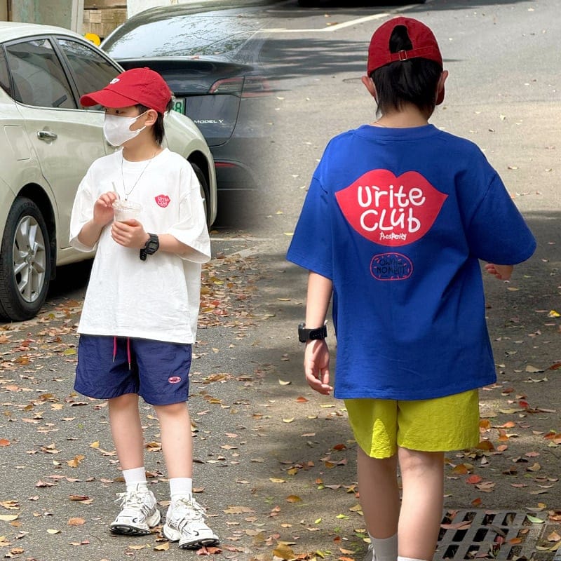 【KID】リップドリームバックプリント半袖Tシャツ