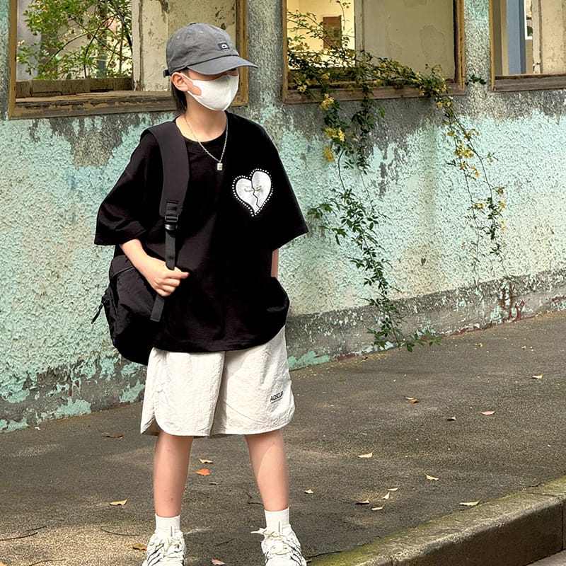 【KID】エクリプスハートグラフィック半袖Tシャツ